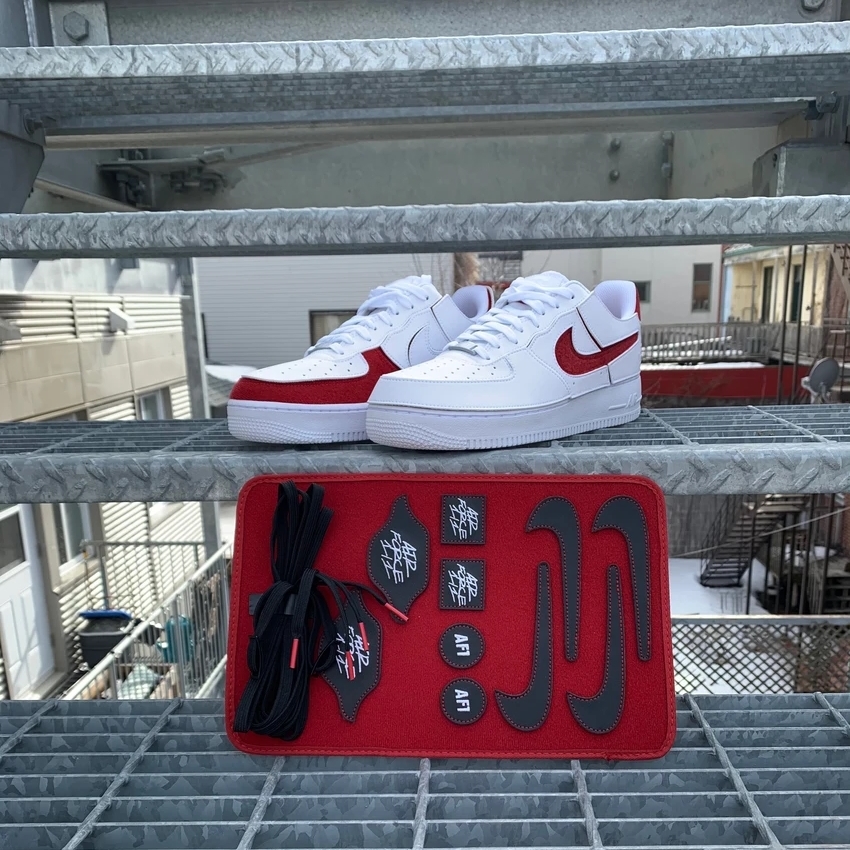 カスタム前提のナイキ エア フォース 1/1 ロー “ホワイト/レッド” (NIKE AIR FORCE 1/1 LOW “White/Red”) [DC9895-100]