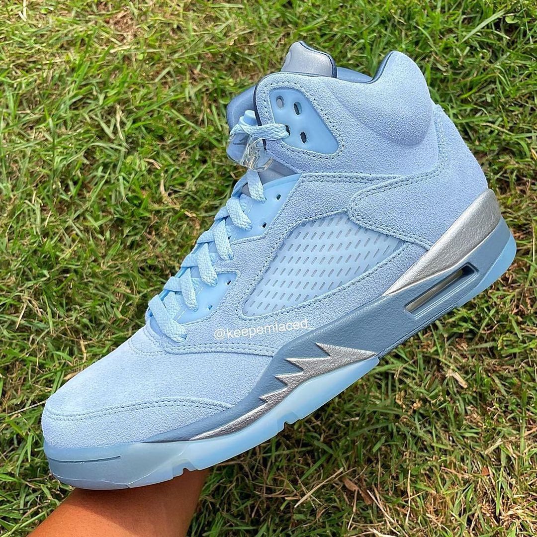 【国内 10/7 発売】ナイキ ウィメンズ エア ジョーダン 5 レトロ “ブルーバード” (NIKE WMNS AIR JORDAN 5 RETRO “Blue Bird”) [DD9336-400]