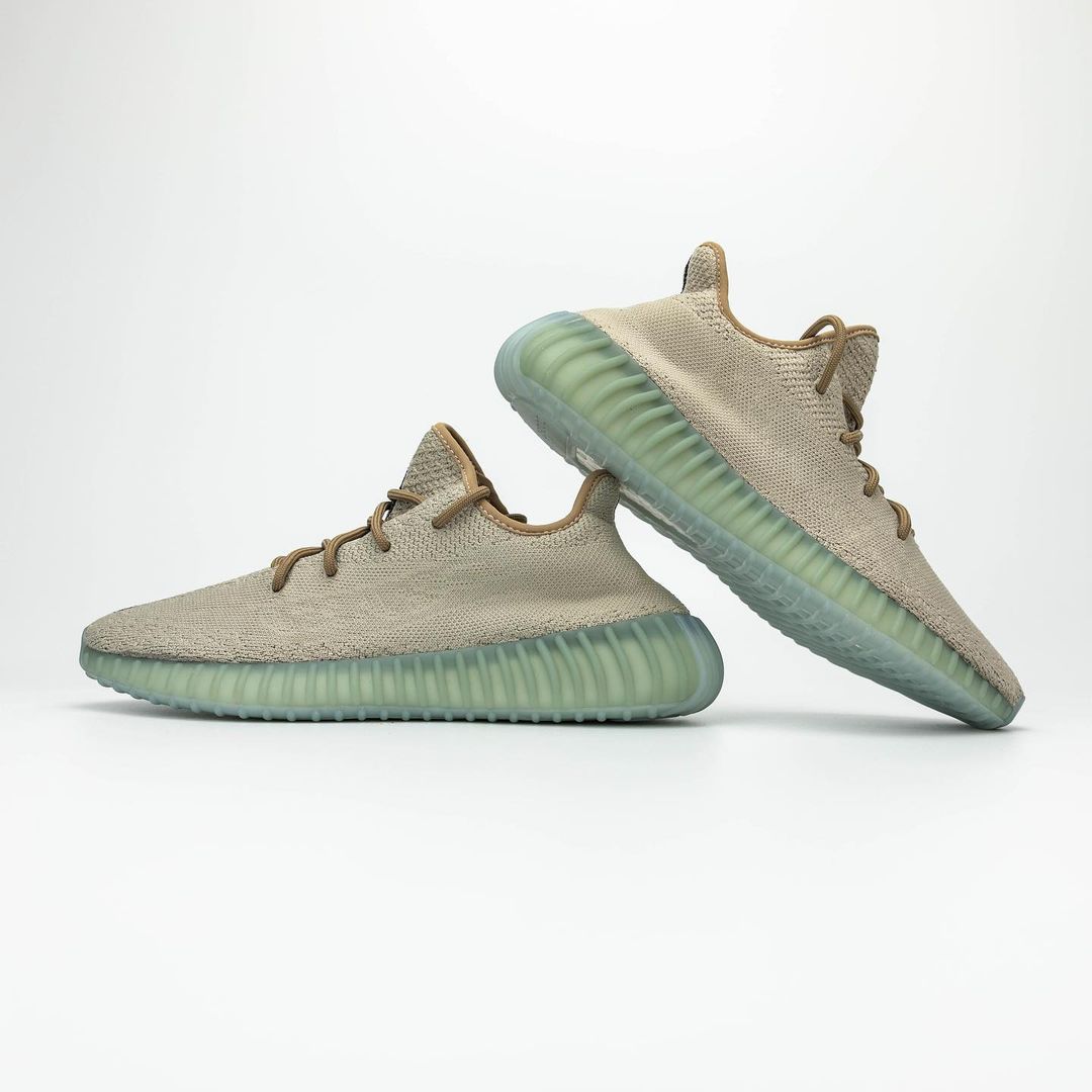 2021年7月 発売予定！アディダス オリジナルス イージー 350 V2 “リーフ” (adidas Originals YEEZY 350 V2 “Leaf”)