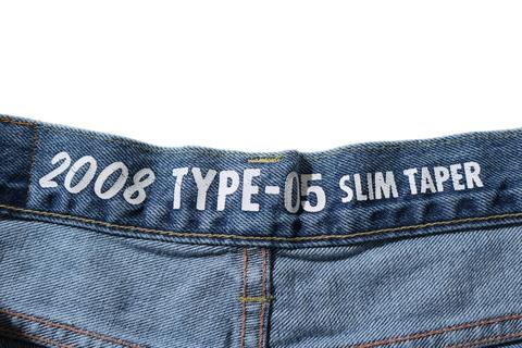 A BATHING APEからクラシックデザインをフロントに落とし込んだデニム「TYPE-05 DRIP DENIM PANTS」が4/17 発売 (ア ベイシング エイプ)