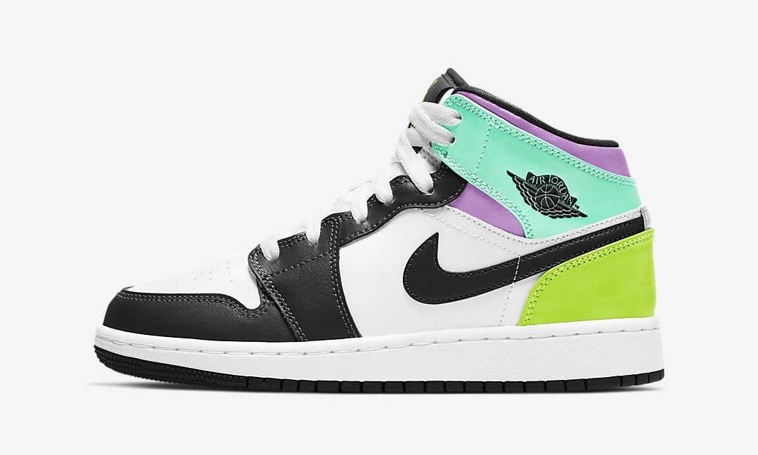 ナイキ GS エア ジョーダン 1 ミッド “ホワイト/ボルト/グリーングロー" (NIKE GS AIR JORDAN 1 MID “White/Volt/Glow Green”) [554725-175]