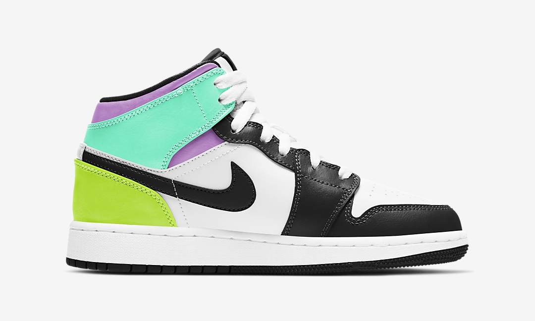 ナイキ GS エア ジョーダン 1 ミッド “ホワイト/ボルト/グリーングロー” (NIKE GS AIR JORDAN 1 MID “White/Volt/Glow Green”) [554725-175]