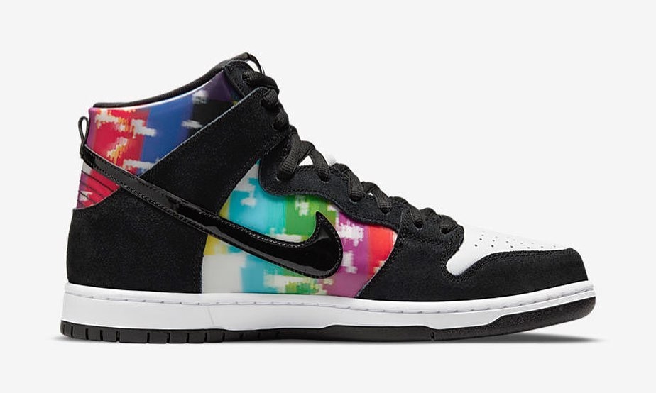 【国内 5/5 発売】ナイキ SB ダンク ハイ “テレビ/カラーバー” (NIKE SB DUNK HIGH “TV/Color Bar”) [CZ2253-100]