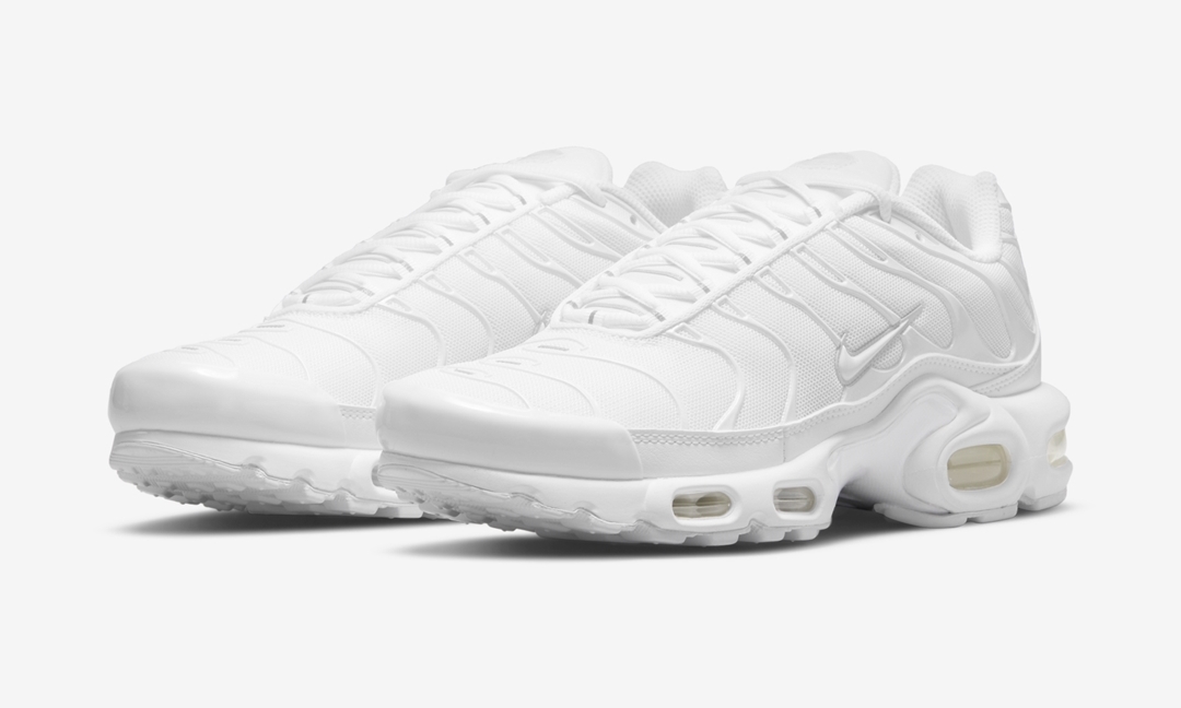 ナイキ マックス プラス “トリプルホワイト” (NIKE AIR MAX PLUS “Triple White”) [DM2362-100]│Fullress | スニーカー発売日 抽選情報 ニュースを掲載！ナイキ ダンク シュプリーム 等のファッション情報を配信！