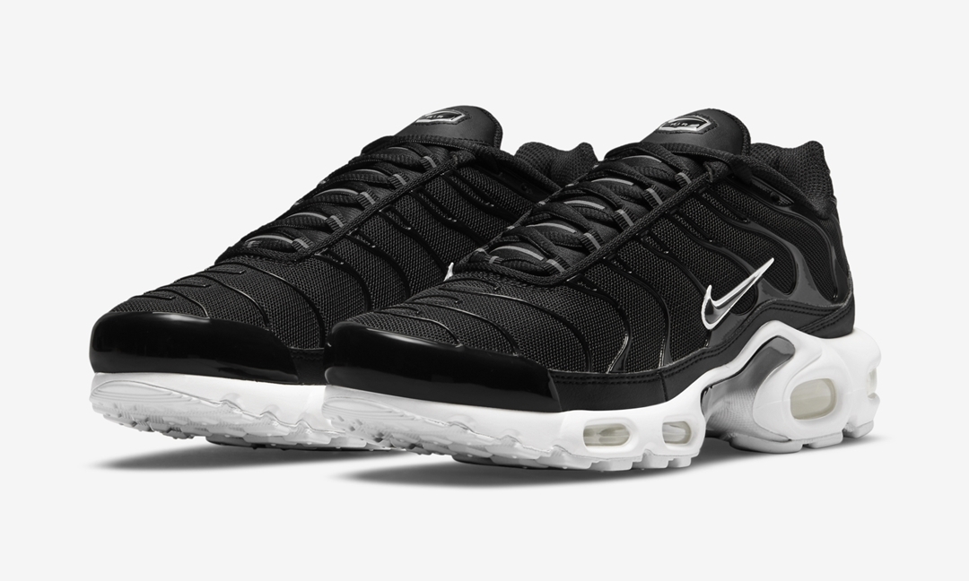 ナイキ エア マックス プラス “ブラック/ホワイト” (NIKE AIR MAX PLUS “Black/White”) [DM2362-001]