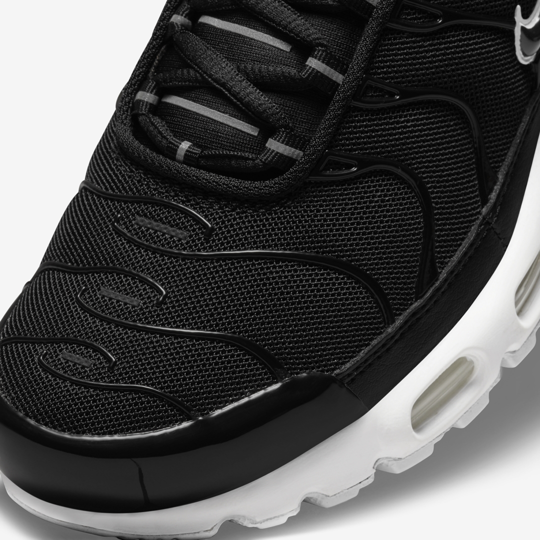 ナイキ エア マックス プラス “ブラック/ホワイト” (NIKE AIR MAX PLUS “Black/White”) [DM2362-001]