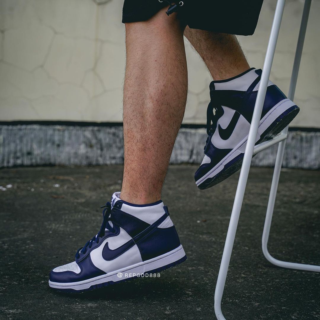 【国内8/26 発売】ナイキ ダンク ハイ “チャンピオンシップネイビー” (NIKE DUNK HIGH “Championship Navy”) [DD1399-104]