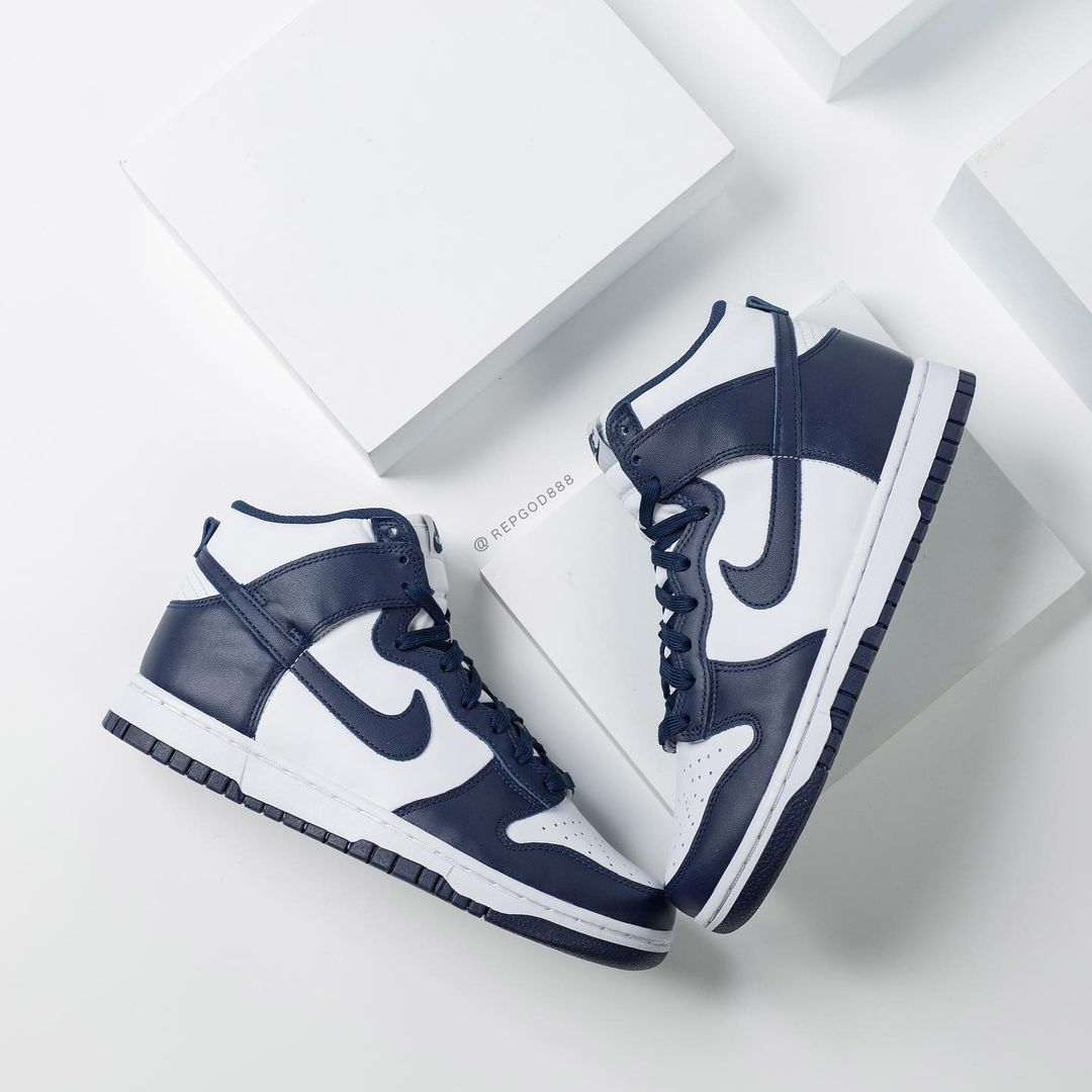 【国内8/26 発売】ナイキ ダンク ハイ “チャンピオンシップネイビー” (NIKE DUNK HIGH “Championship Navy”) [DD1399-104]