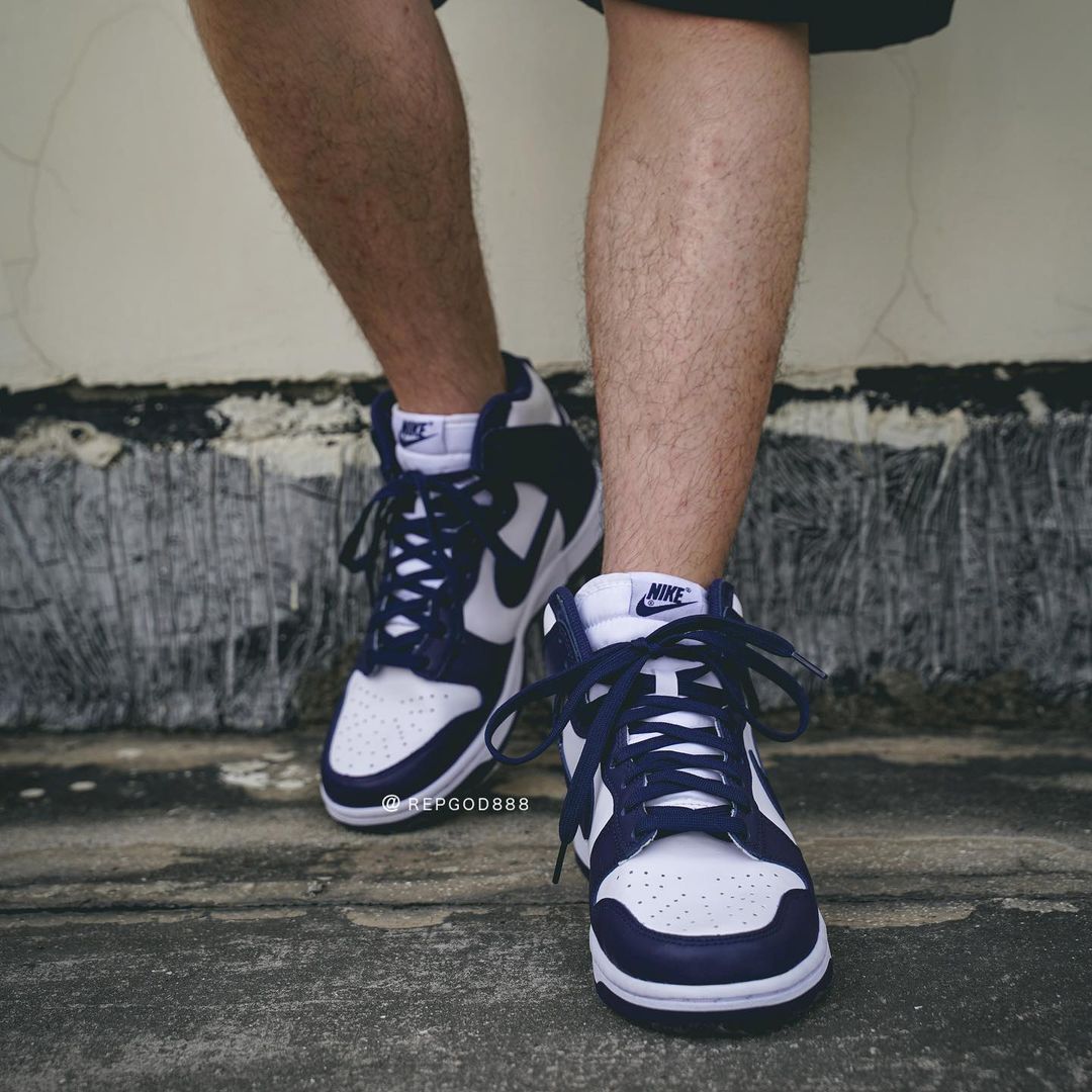 【国内8/26 発売】ナイキ ダンク ハイ “チャンピオンシップネイビー” (NIKE DUNK HIGH “Championship Navy”) [DD1399-104]