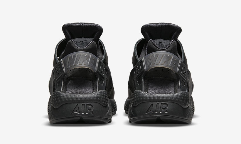 ナイキ エア ハラチ “トリプルブラック” (NIKE AIR HUARACHE “Triple Black”) [DH4439-001]