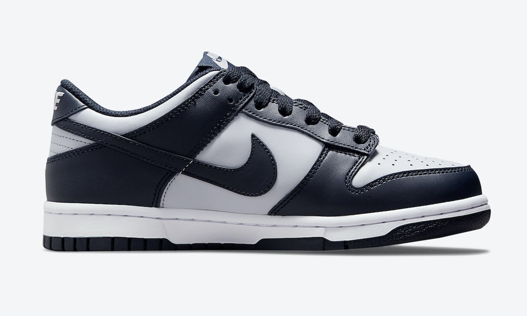 【国内 8/26 発売】ナイキ ダンク ロー “ジョージタウン/チャンピオンシップネイビー” (NIKE DUNK LOW “Georgetown/Championship Navy”) [DD1391-003/CW1590-004]