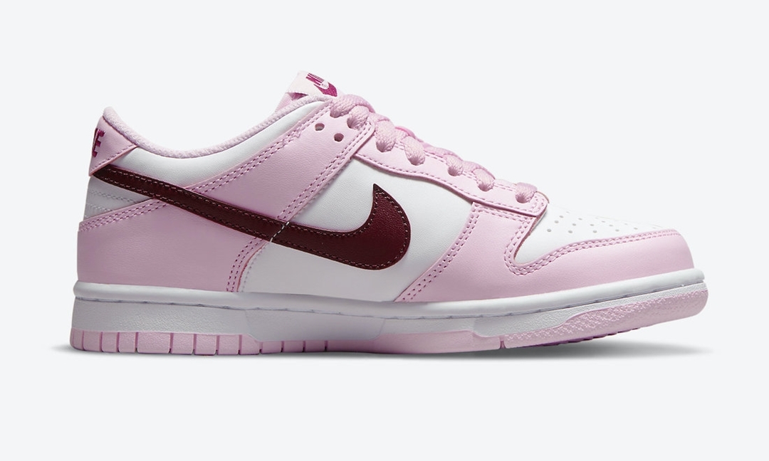 【国内 8/2 発売予定】ナイキ GS ダンク ロー “ピンク/ホワイト/レッド” (NIKE GS DUNK LOW “Pink/White/Red”) [CW1590-601]