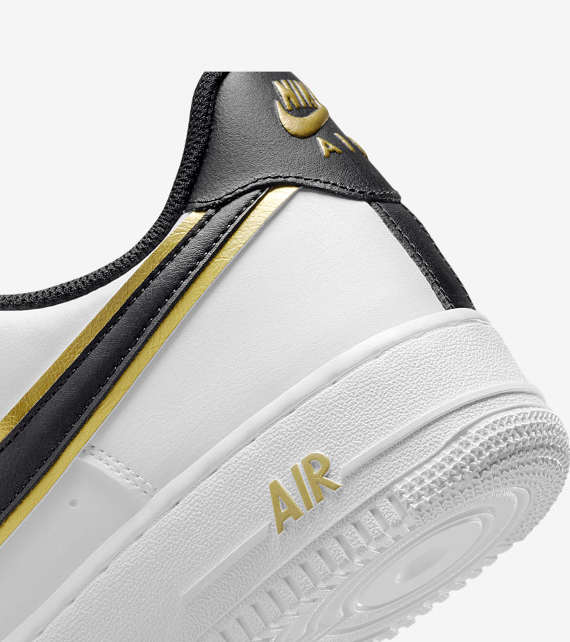 ナイキ エア フォース 1 ロー “ダブルスウッシュ/ブラック/ホワイト/メタリックゴールド” (NIKE AIR FORCE 1 LOW “Double Swoosh/Black/White/Metallic Gold”) [DA8481-001,100]