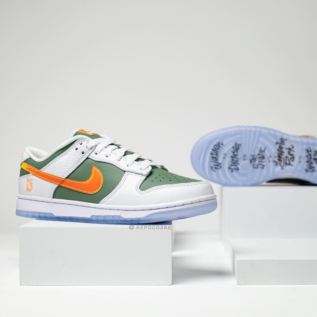 海外 8/31 発売予定！NIKE DUNK LOW “NY vs NY” (ナイキ　ダンク ロー “ニューヨーク VS ニューヨーク”) [DN2489-300]