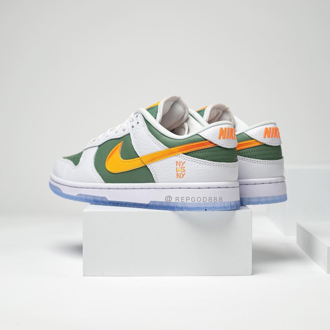 海外 8/31 発売予定！NIKE DUNK LOW “NY vs NY” (ナイキ　ダンク ロー “ニューヨーク VS ニューヨーク”) [DN2489-300]