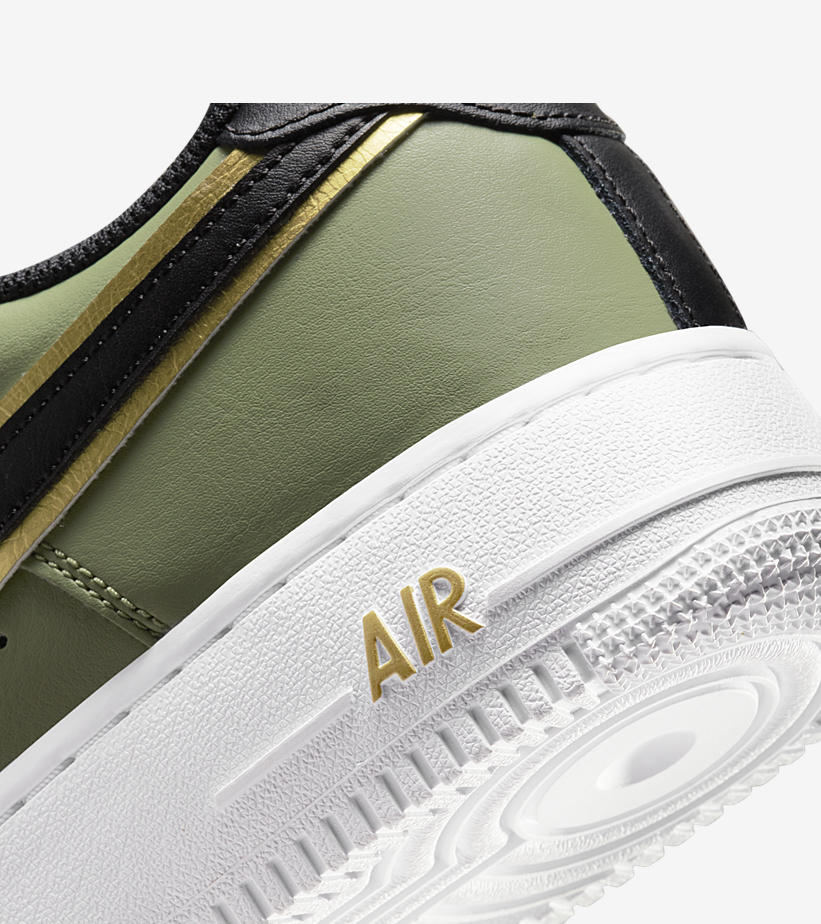 ナイキ エア フォース 1 ロー “ダブルスウッシュ/グリーン/メタリックゴールド” (NIKE AIR FORCE 1 LOW “Double Swoosh/Green/Metallic Gold”) [DA8481-300]