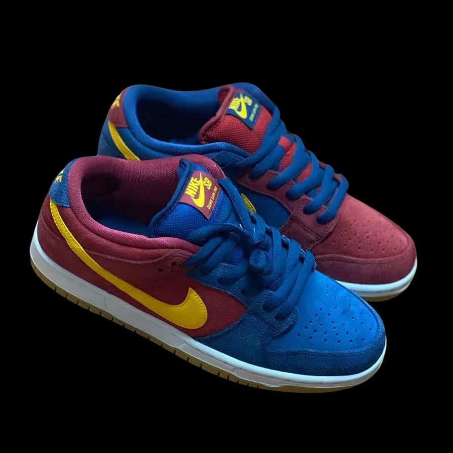 NIKE SB DUNK LOW バルセロナ