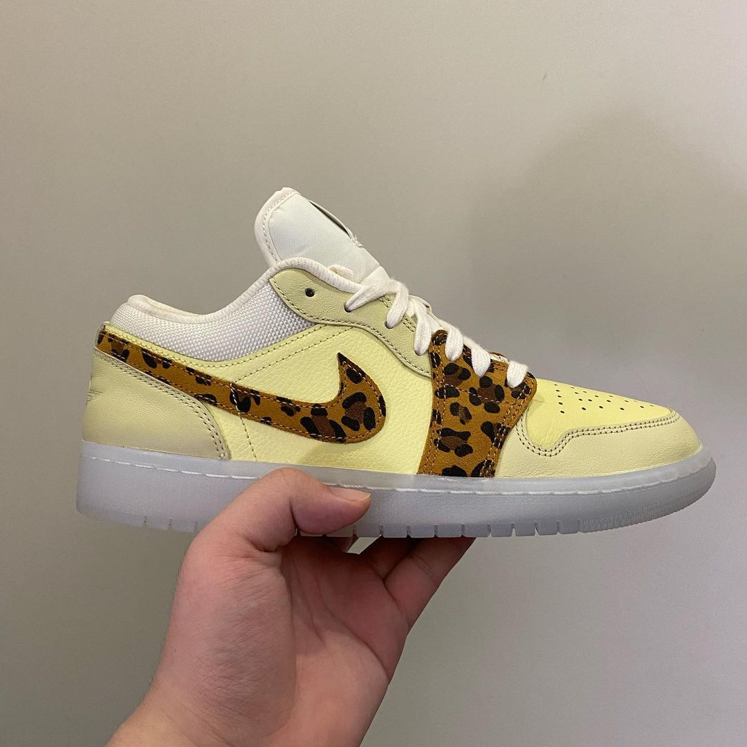 海外 8/8 発売予定！ナイキ エア ジョーダン 1 ロー “スニーカーズ ディ” (NIKE AIR JORDAN 1 LOW “SNKRS Day”) [DN6998-700]