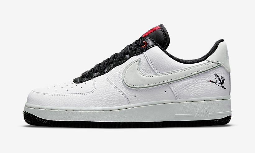 【国内 8/30 発売】ナイキ エア フォース 1 07 ロー LX “鶴” (NIKE AIR FORCE 1 07 LOW LX “Crane/White/Photon Dust/Black”) [DA8482-100]