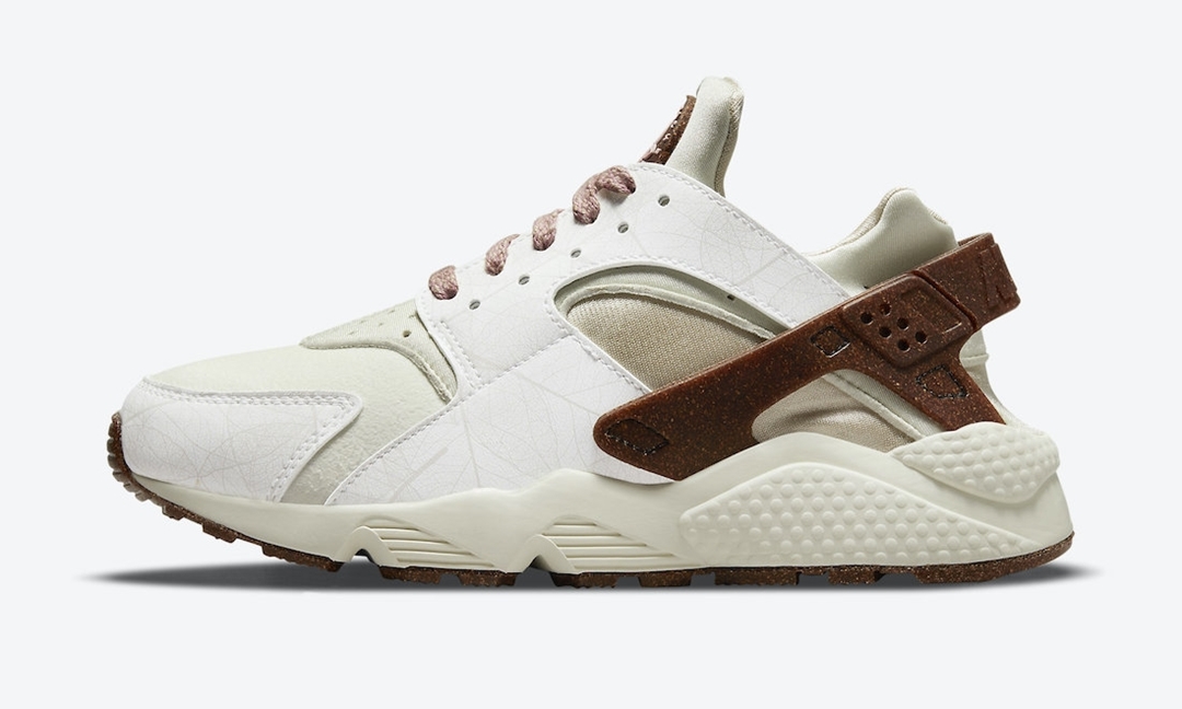 ナイキ ウィメンズ エア ハラチ “サミットホワイト/ラタン” (NIKE WMNS AIR HUARACHE “Summit White/Rattan”) [DM9463-100]