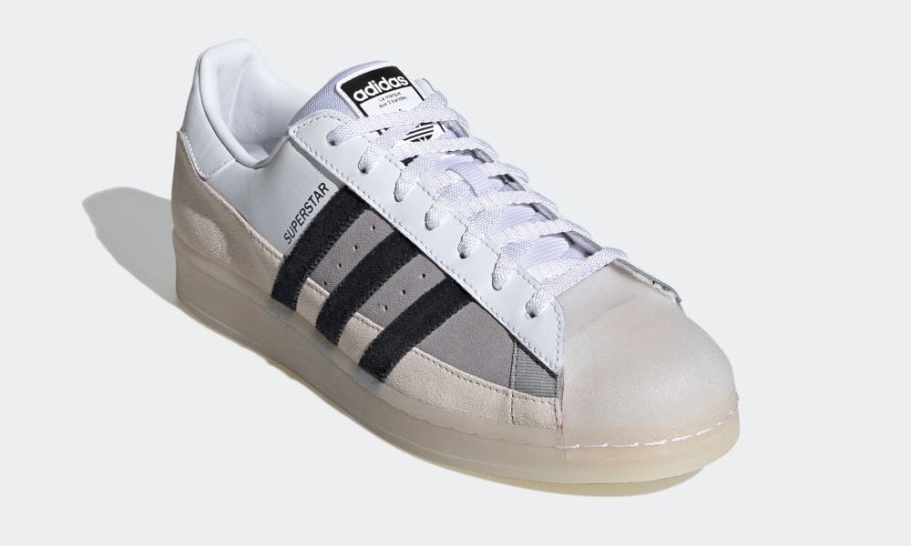 5/20 発売！スケートスタイルのアディダス オリジナルス スーパースター “ホワイト/ブラック/ライトチャコール” (adidas Originals SUPERSTAR “White/Black/Light Charcoal”) [FX5565]