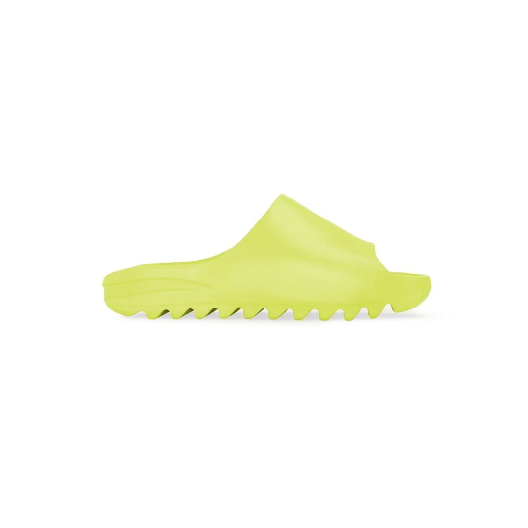 【国内 9/6 発売、2023/8/10 リストック】adidas Originals YEEZY SLIDE “Glow Green” (アディダス オリジナルス イージー スライド) [GX6138]