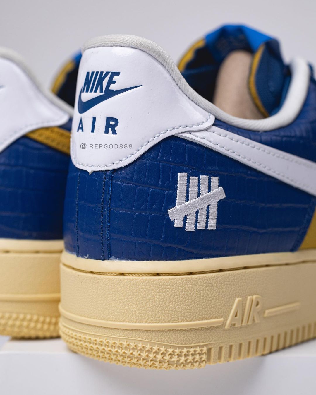 【国内 6/19、8/7、9/9 発売】UNDEFEATED × NIKE AIR FORCE 1 LOW SP “Dunk vs AF1” (アンディフィーテッド ナイキ フォース 1 ロー SP) [DM8461-001/DH3064-300/DM8462-400]