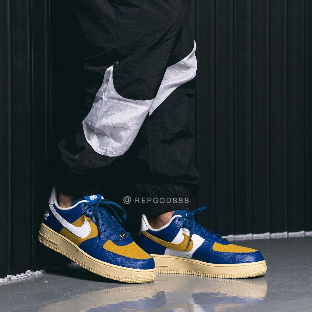 【国内 6/19、8/7、9/9 発売】UNDEFEATED × NIKE AIR FORCE 1 LOW SP “Dunk vs AF1” (アンディフィーテッド ナイキ フォース 1 ロー SP) [DM8461-001/DH3064-300/DM8462-400]