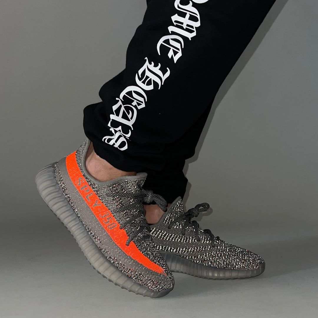 【国内 12/18 発売】adidas Originals YEEZY 350 BOOST V2 “Beluga Reflective” (アディダス オリジナルス イージー 350 ブースト V2 “ベルーガ リフレクティブ”) [GW1229]