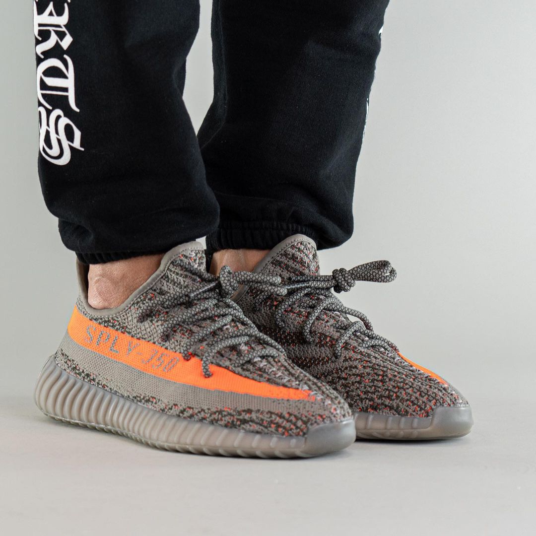 【国内 12/18 発売】adidas Originals YEEZY 350 BOOST V2 “Beluga Reflective” (アディダス オリジナルス イージー 350 ブースト V2 “ベルーガ リフレクティブ”) [GW1229]