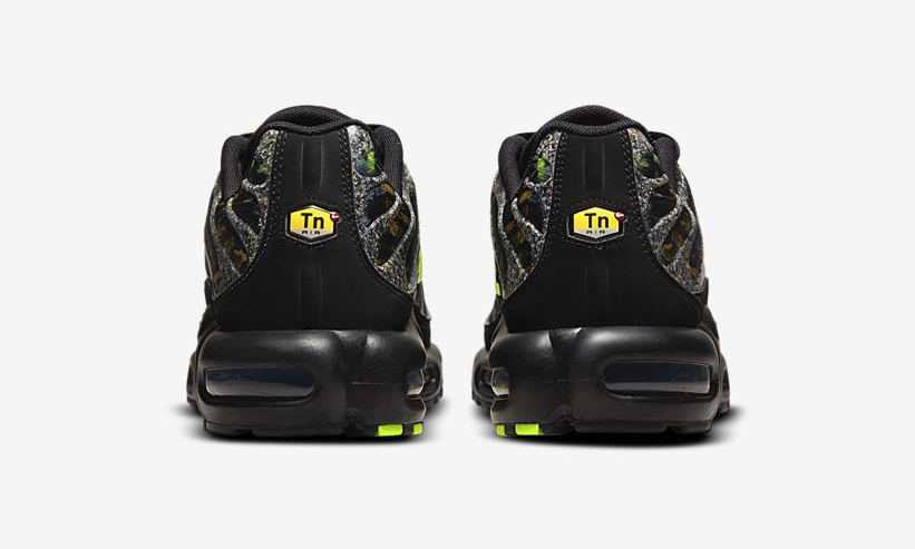 ナイキ エア マックス プラス “ブラック/グリーン/オレンジ” (NIKE AIR MAX PLUS “Black/Green/Orange”) [DM9594-001]