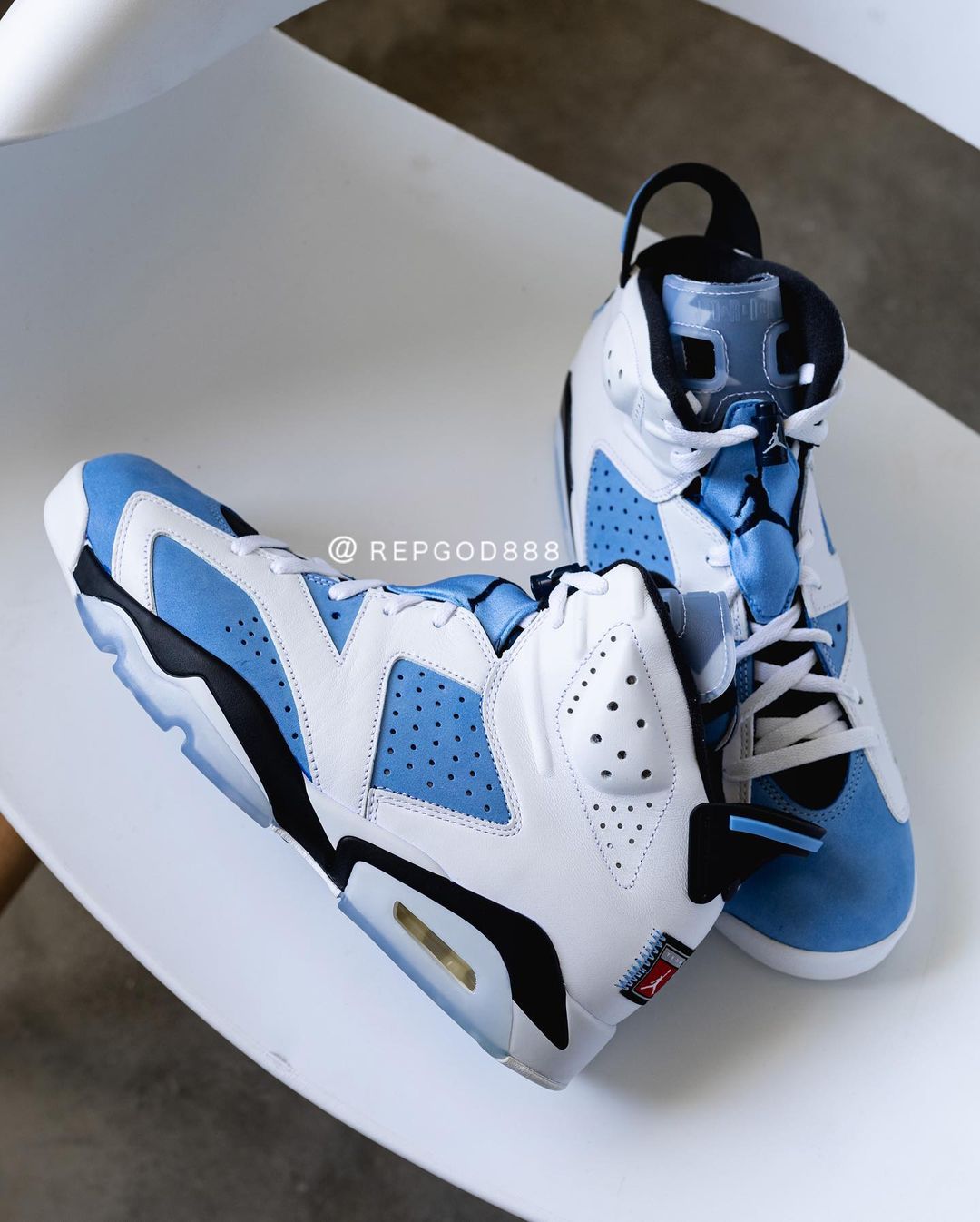 【国内 3/5 発売】ナイキ エア ジョーダン 6 レトロ “UNC/ブルー/ホワイト” (NIKE AIR JORDAN 6 RETRO “UNC/Blue/White”) [CT8529-410]