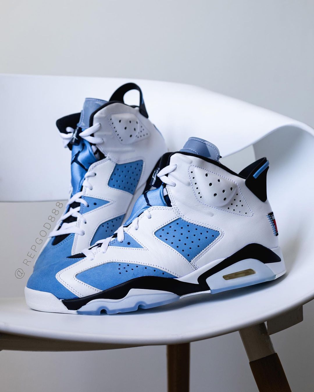 【国内 3/5 発売】ナイキ エア ジョーダン 6 レトロ “UNC/ブルー/ホワイト” (NIKE AIR JORDAN 6 RETRO “UNC/Blue/White”) [CT8529-410]