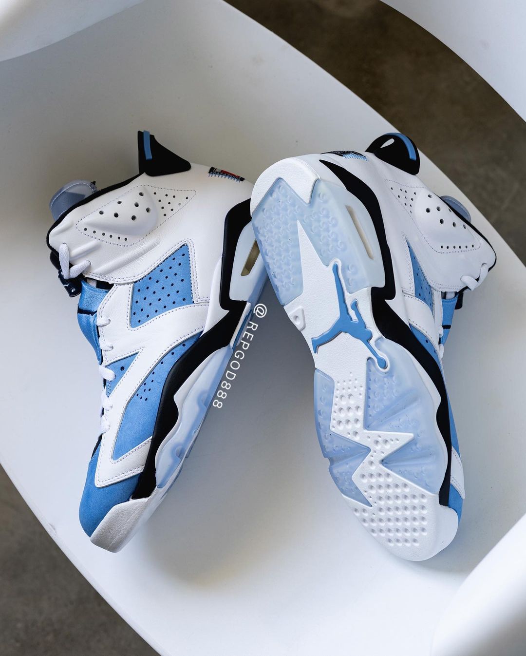 【国内 3/5 発売】ナイキ エア ジョーダン 6 レトロ “UNC/ブルー/ホワイト” (NIKE AIR JORDAN 6 RETRO “UNC/Blue/White”) [CT8529-410]