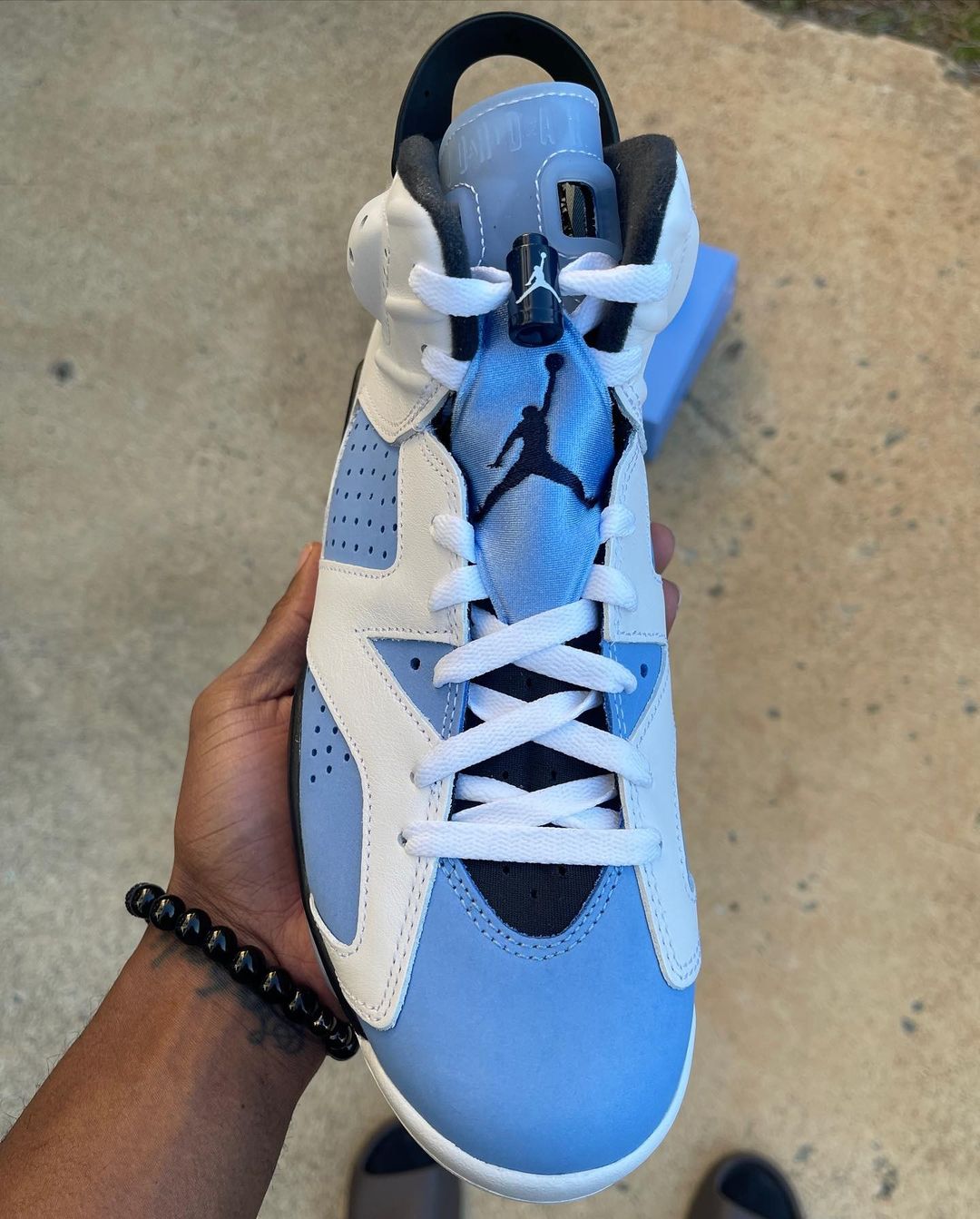 【国内 3/5 発売】ナイキ エア ジョーダン 6 レトロ “UNC/ブルー/ホワイト” (NIKE AIR JORDAN 6 RETRO “UNC/Blue/White”) [CT8529-410]