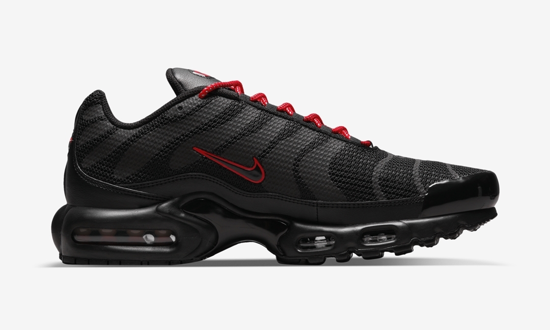 ナイキ エア マックス プラス “ブラック/レッド” (NIKE AIR MAX PLUS “Black/Red”) [DN7997-001]