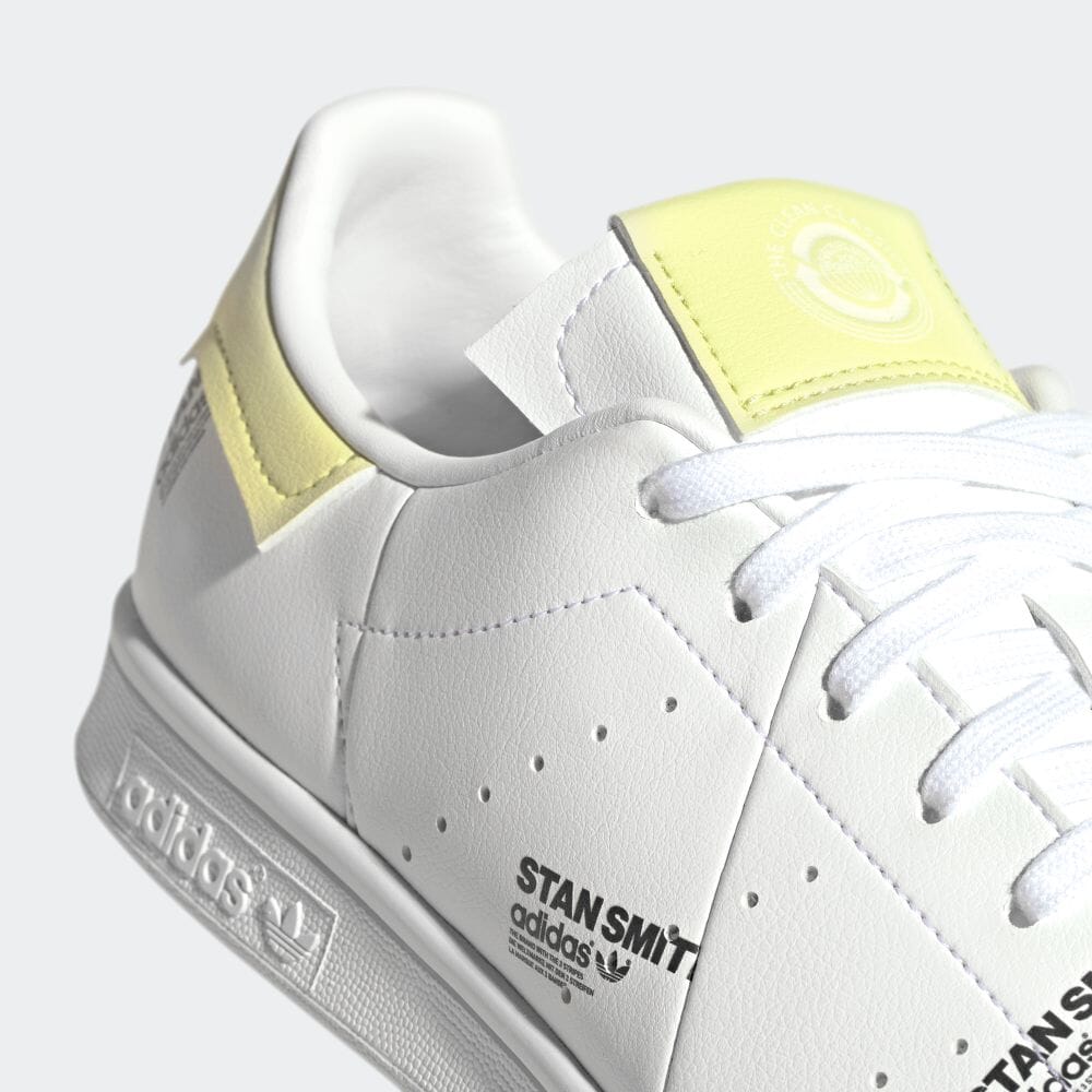 6/17 発売！爽やかな白地のアッパーにデジタルプリントを施した アディダス オリジナルス スタンスミス “ホワイト/パルスイエロー” (adidas Originals STAN SMITH “White/Pulse Yellow”) [GV7665]