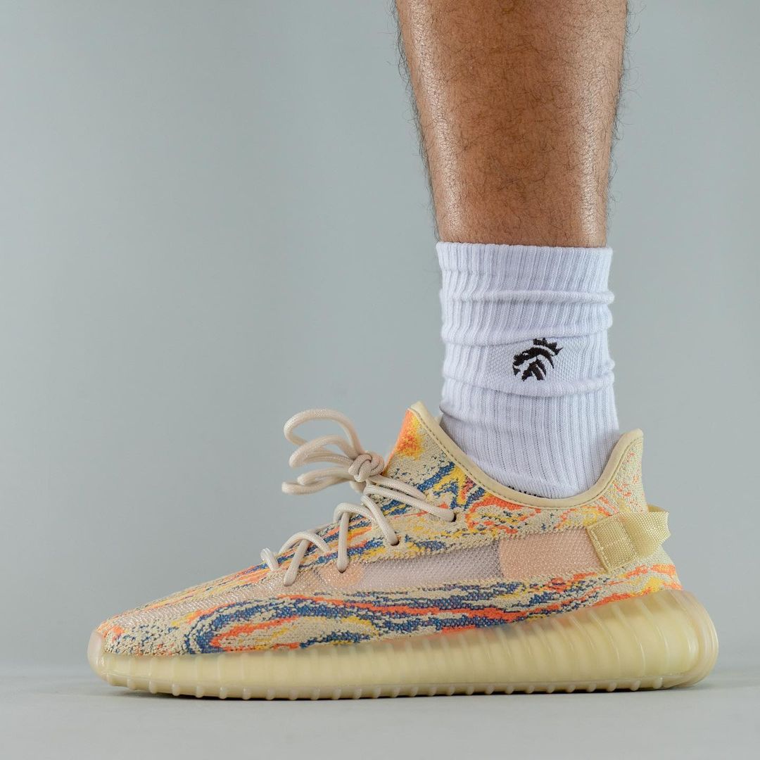 【国内 10/23 発売】アディダス オリジナルス イージー ブースト 350 V2 “MX OAT” (adidas Originals YEEZY BOOST 350 V2 “MX OAT”) [GW3773]