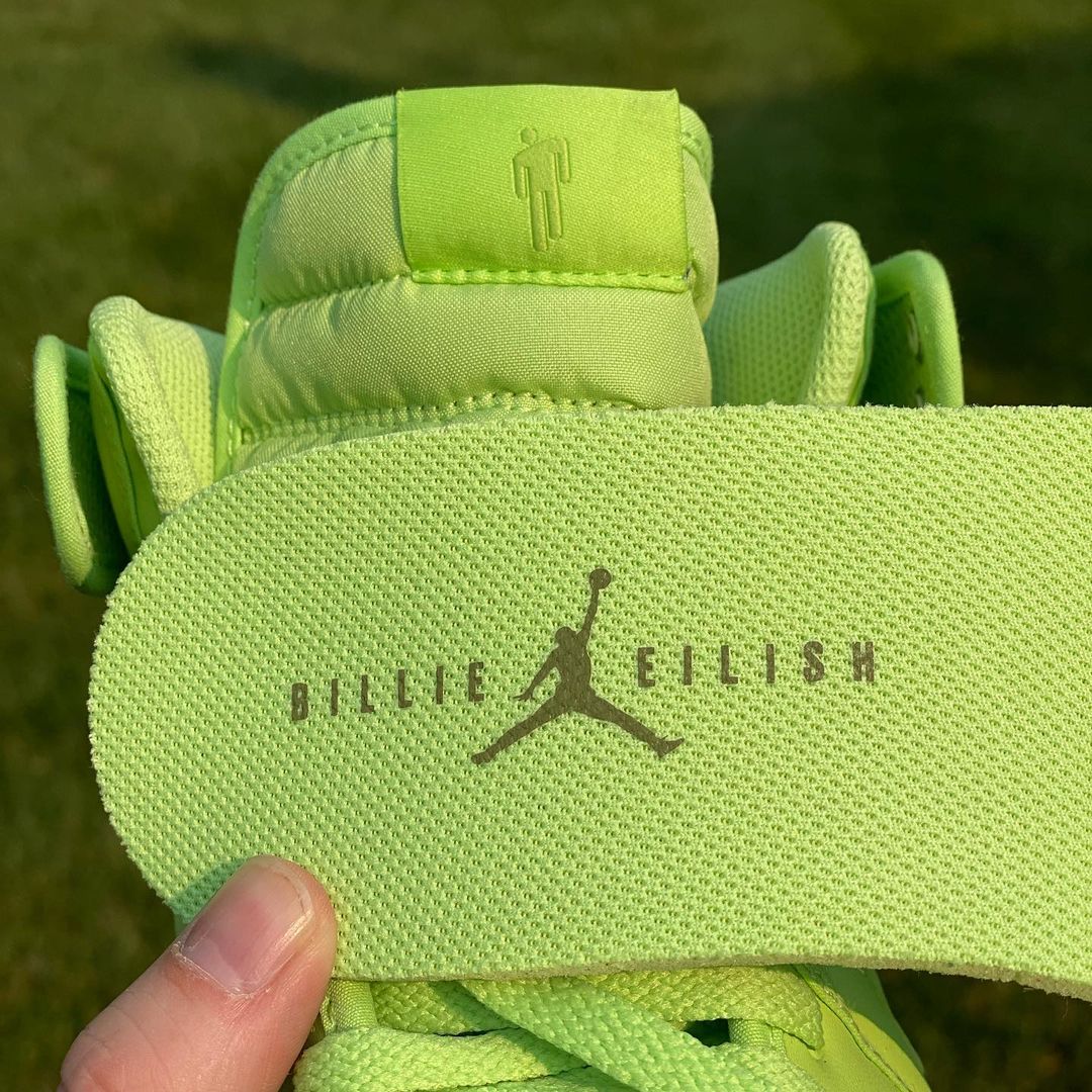 【国内 9/30 発売】ビリー・アイリッシュ × ナイキ エア ジョーダン 1 ハイ KO “ボルト” (Billie Eilish NIKE AIR JORDAN 1 HIGH KO “Volt”) [DN2857-330]