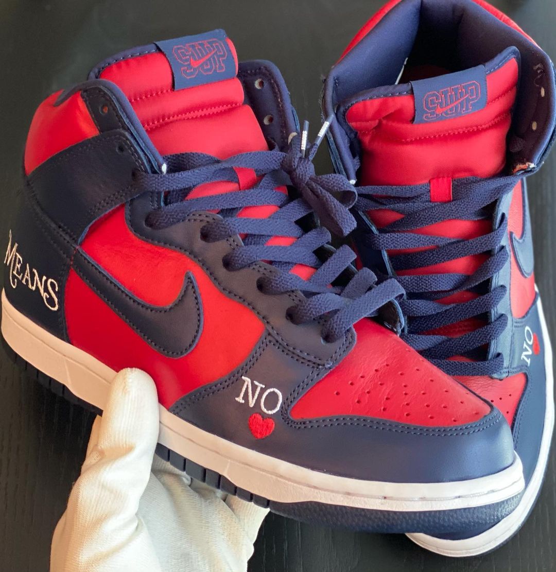 supreme nike sb dunk high red US9.5