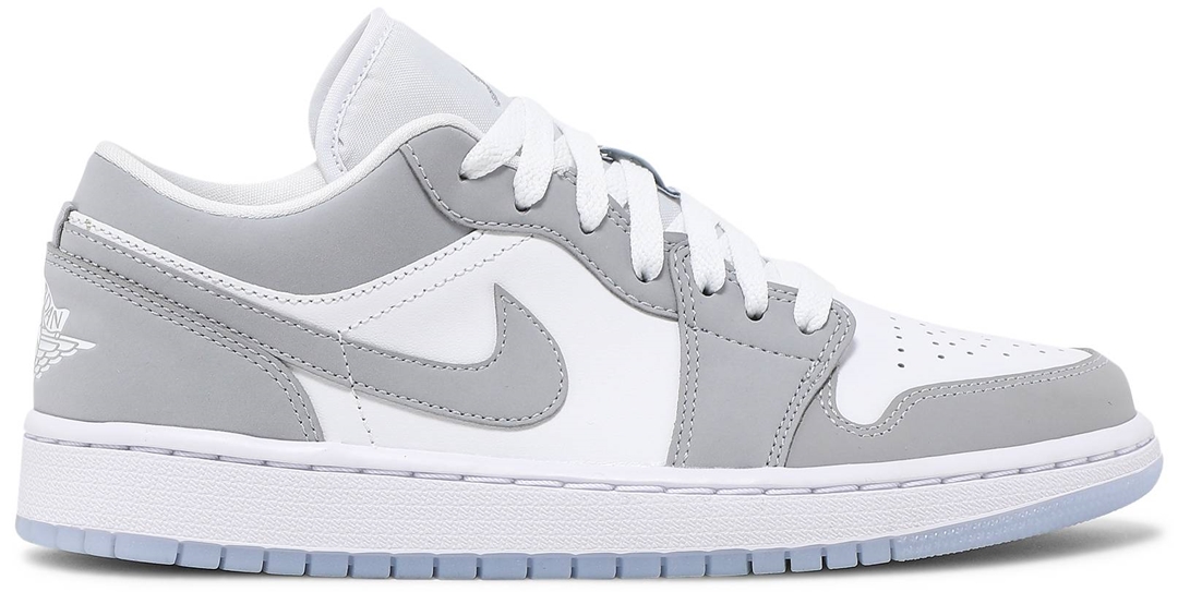 【2024年 リストック】ナイキ ウィメンズ エア ジョーダン 1 ロー “ホワイト/ウルフグレー” (NIKE WMNS AIR JORDAN 1 LOW “White/Wolf Grey”) [DC0774-105]