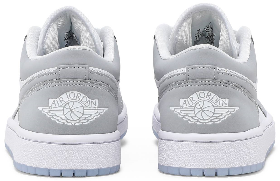 【2024年 リストック】ナイキ ウィメンズ エア ジョーダン 1 ロー “ホワイト/ウルフグレー” (NIKE WMNS AIR JORDAN 1 LOW “White/Wolf Grey”) [DC0774-105]