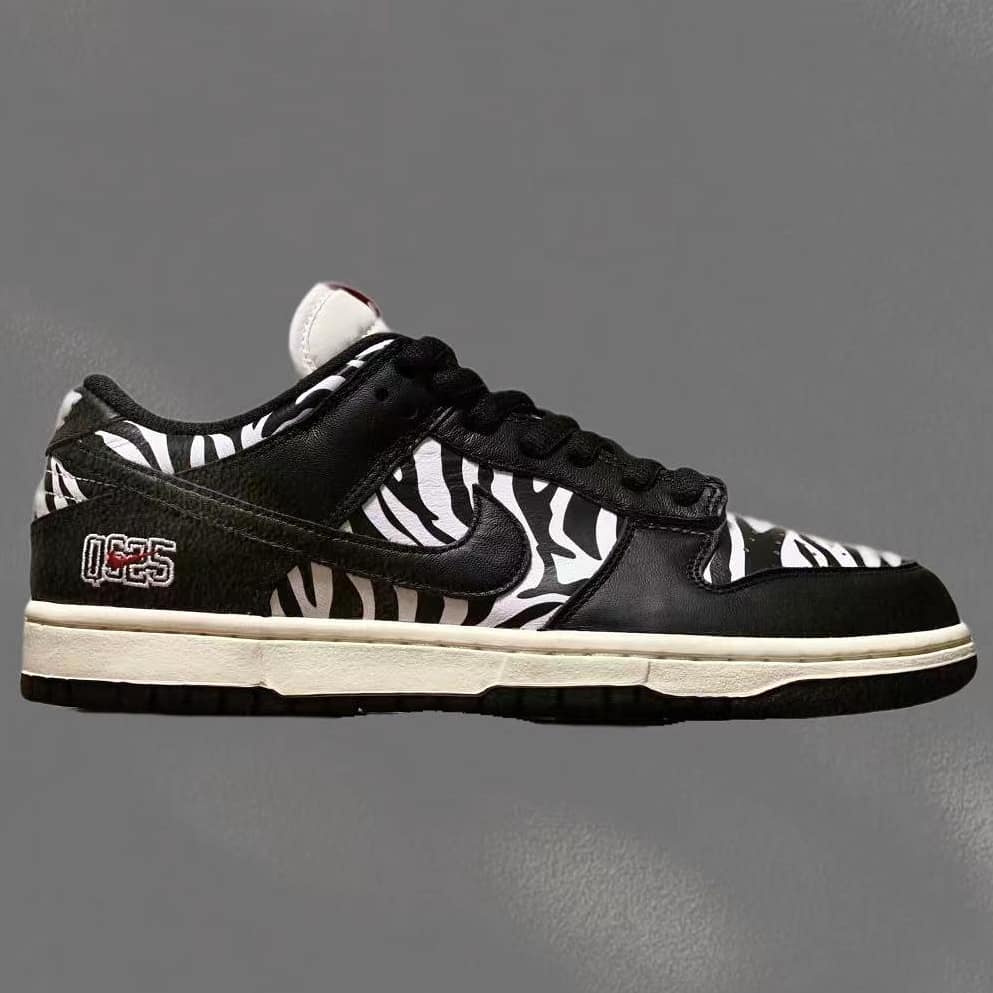 【国内 9/1 発売】クウォーター スナックス × ナイキ SB ダンク ロー “ゼブラ” (QUARTERSNACKS NIKE SB DUNK LOW “Zebra”) [DM3510-001]