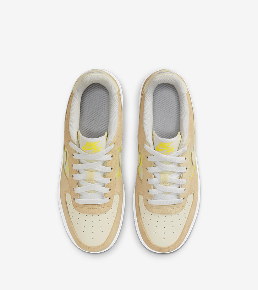 ナイキ GS ウィメンズ エア フォース 1 07 ロー “レモンドロップ” (NIKE WMNS AIR FORCE 1 07 LOW “Lemon Drop”) [DDM9476-700]