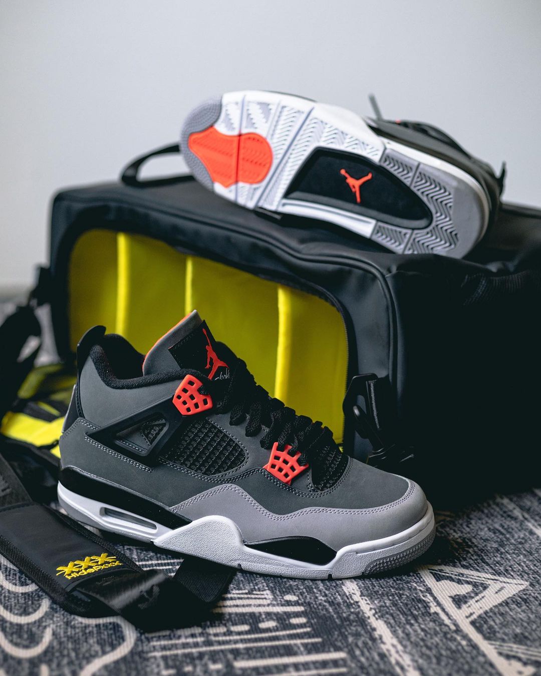 【国内 6/25 発売】ナイキ エア ジョーダン 4 レトロ “インフラレッド” (NIKE AIR JORDAN 4 RETRO “Infrared”) [DH6927-061]