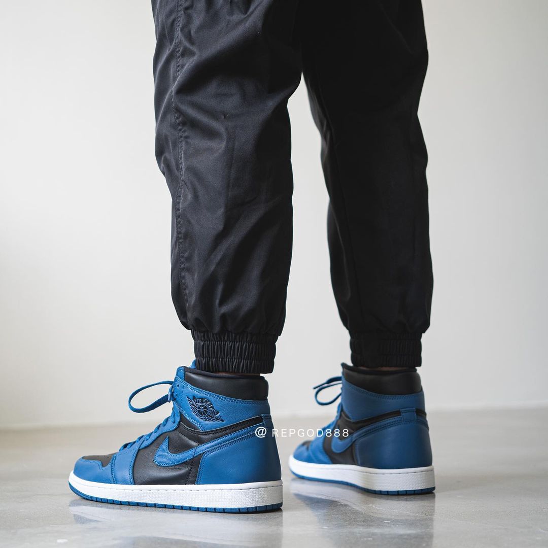 【国内 2/5 発売】ナイキ エア ジョーダン 1 レトロ ハイ OG “ダークマリーナブルー” (NIKE AIR JORDAN 1 RETRO HIGH OG “Dark Marina Blue”) [555088-404]