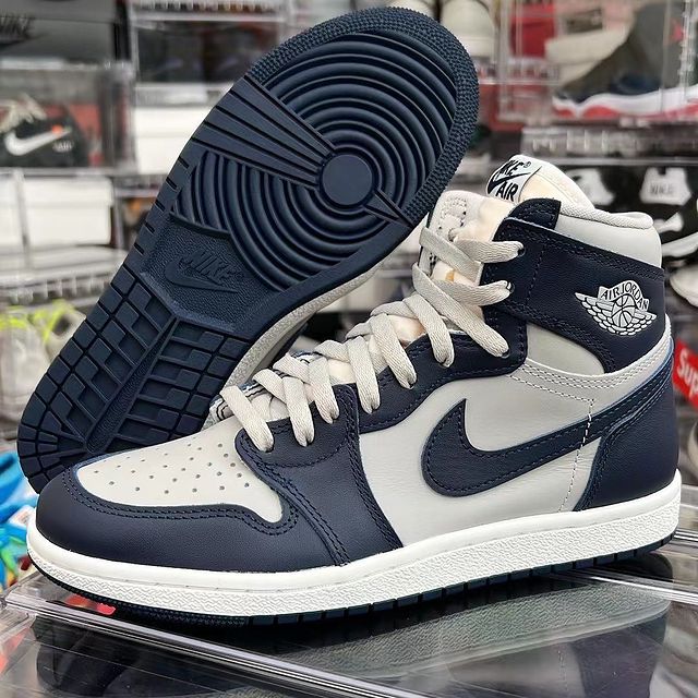 【国内 2/16 発売】ナイキ エア ジョーダン 1 ハイ 85 “ジョージタウン” (NIKE AIR JORDAN 1 HIGH 85 “Georgetown”) [BQ4422-400]