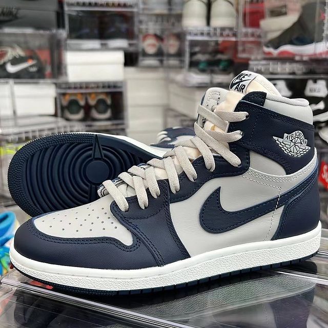 【国内 2/16 発売】ナイキ エア ジョーダン 1 ハイ 85 “ジョージタウン” (NIKE AIR JORDAN 1 HIGH 85 “Georgetown”) [BQ4422-400]