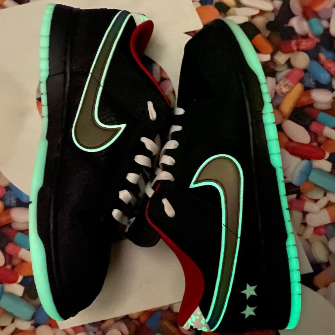 【2021年 発売予定】LPL {League or Legends Pro League} × NIKE DUNK LOW RETRO “Black/Glow” (エルピーエル ナイキ ダンク ロー レトロ “ブラック/グロー”) [DO2327-011]