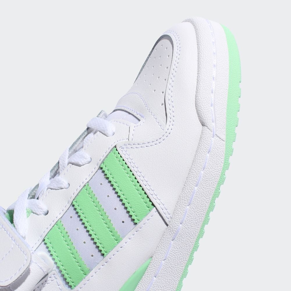 シックなサテン使いが魅力のadidas Originals FORUM LOW “White/Glory Mint” (アディダス オリジナルス フォーラム ロー “ホワイト/グローリーミント”) [GX5072]